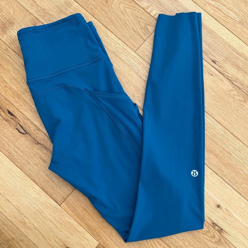 Lululemon Women’s High Rise Leggings in Teal - Size 4 NWOT